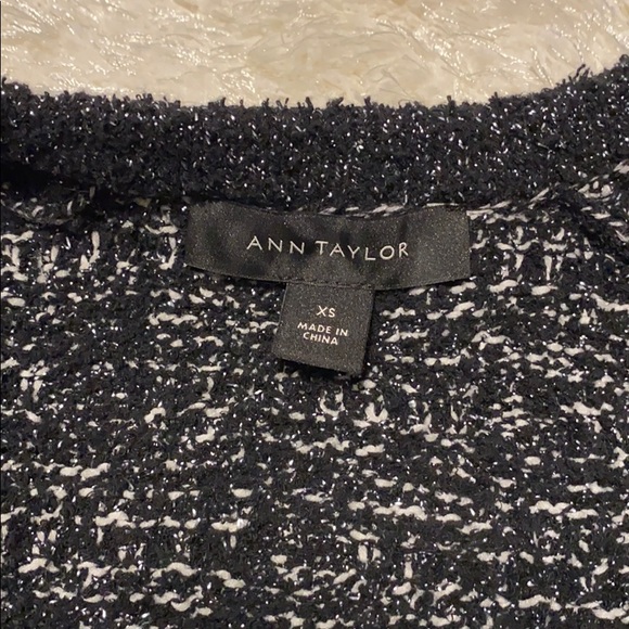 Cropped Metallic Jacket with Fringe - Picture 5 of 7